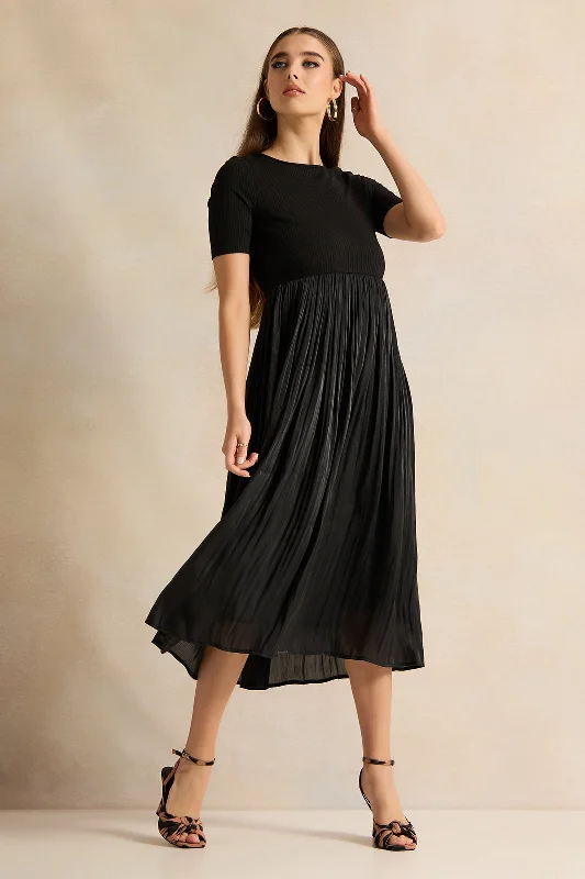 Can't Be Beat Women Black Short Sleeve Dress