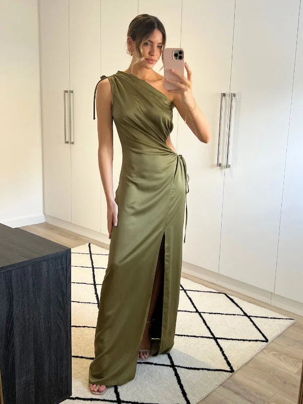 Don't Miss Jovie Cut Out Maxi Dress / Green