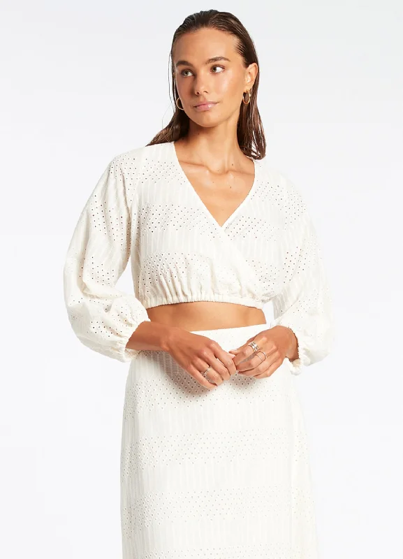 Massive Deals Broderie Cropped Blouse - Cream