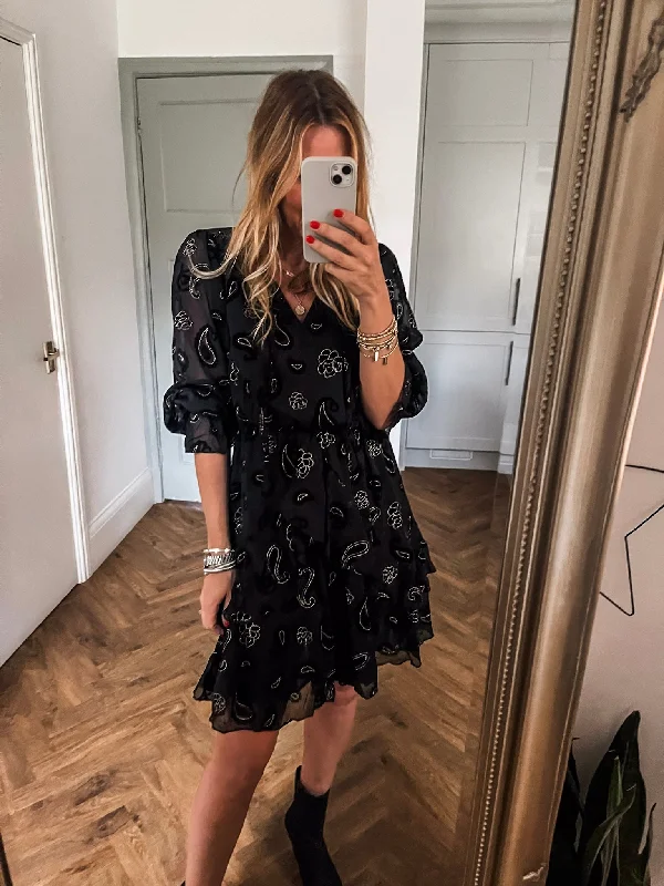 Can't Miss Gold Paisley Sparkle Detail Frill Dress