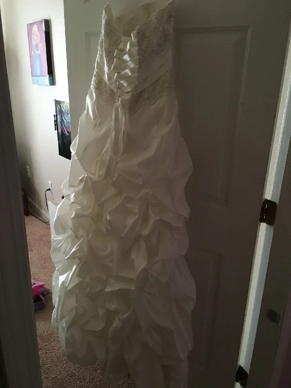 Take Advantage David's Bridal NTT9325