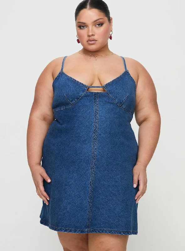 Major Savings Arwen Denim Mini Dress Blue Curve