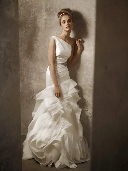 Major Savings Vera Wang VW351010